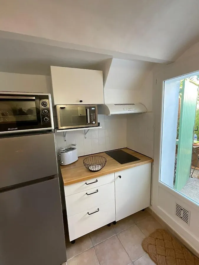 Studio Vallon D'Azur A Carqueiranne
